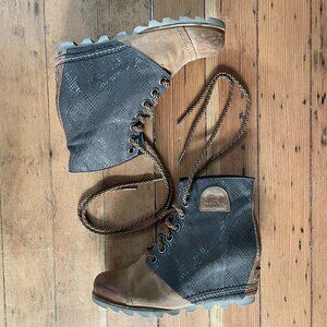 Sorel Wedge Boots